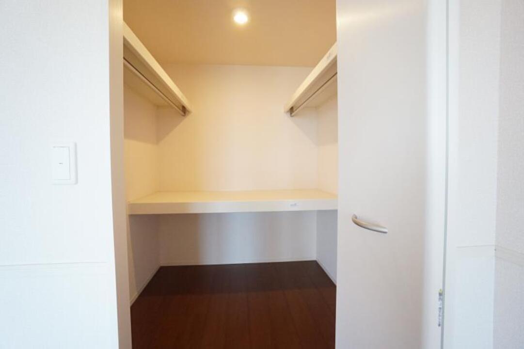 ウォークインクローゼット