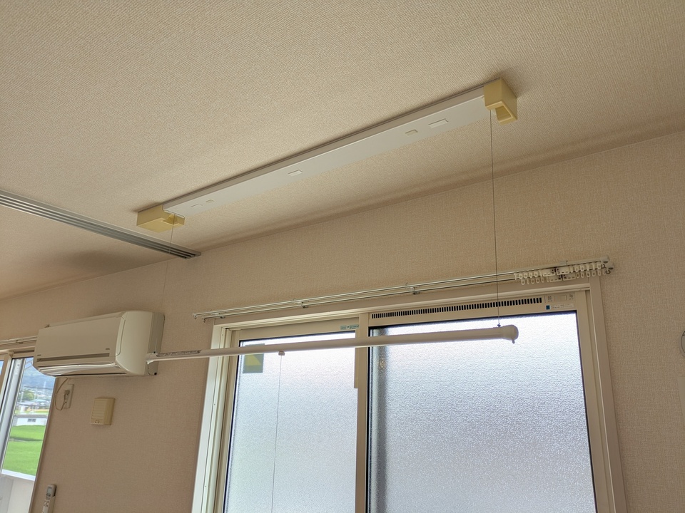 室内物干しユニット
