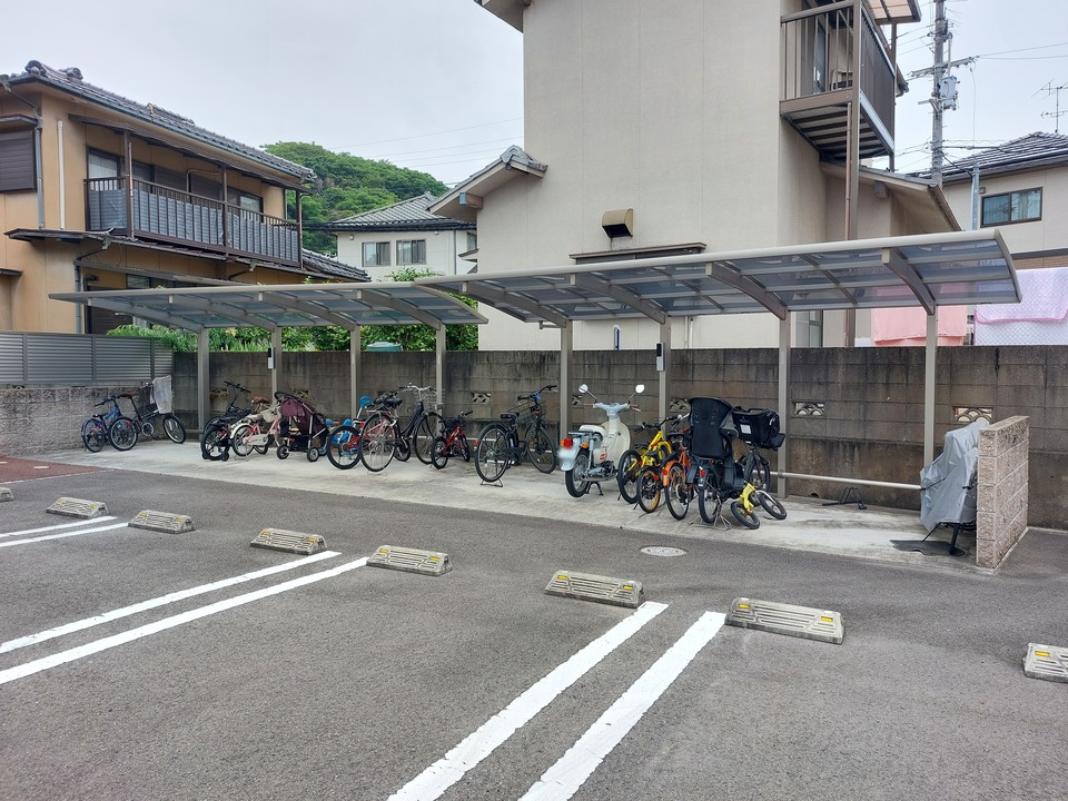 駐輪場