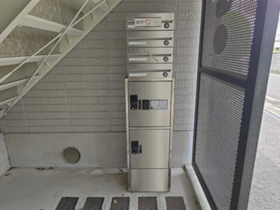 宅配ボックス