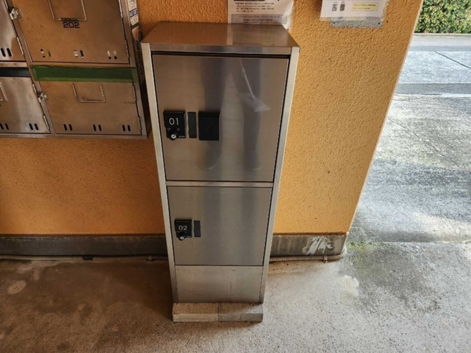 宅配ボックス