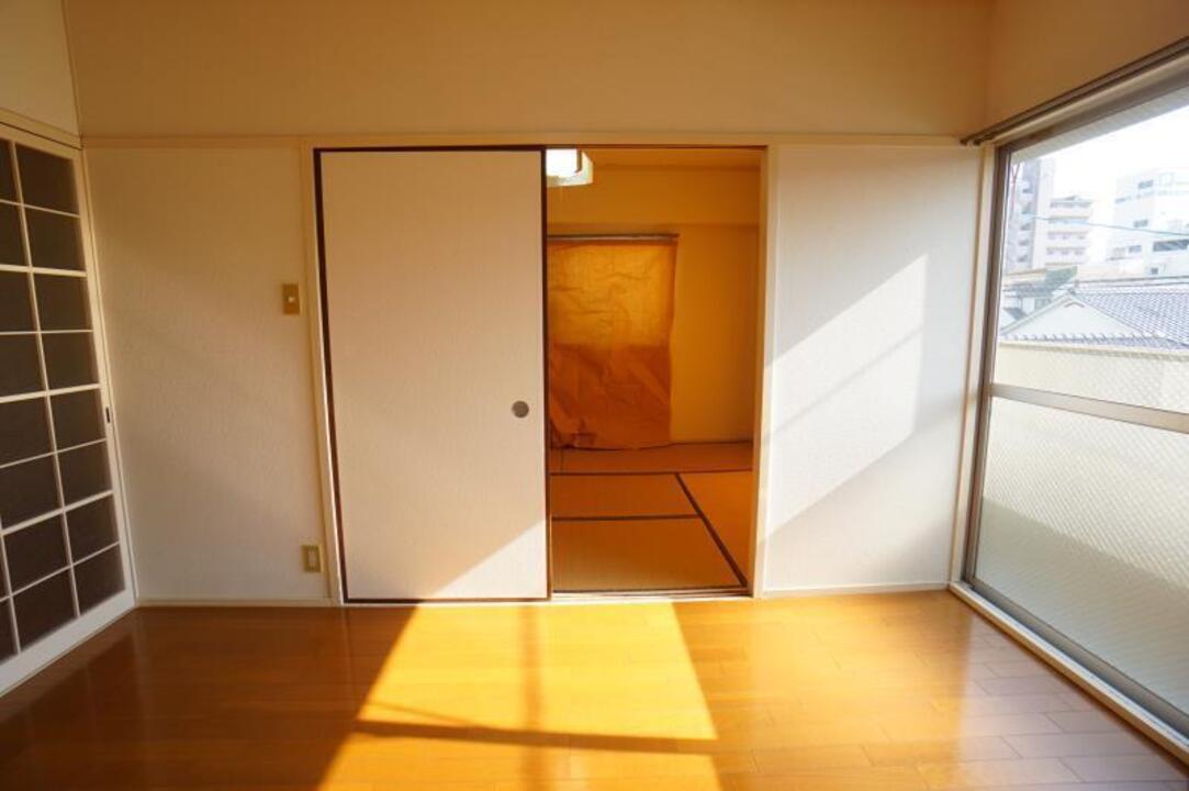 洋室