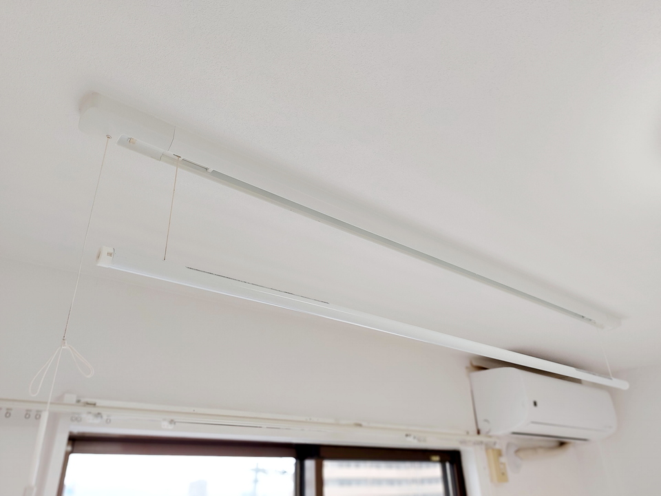 室内物干しユニット