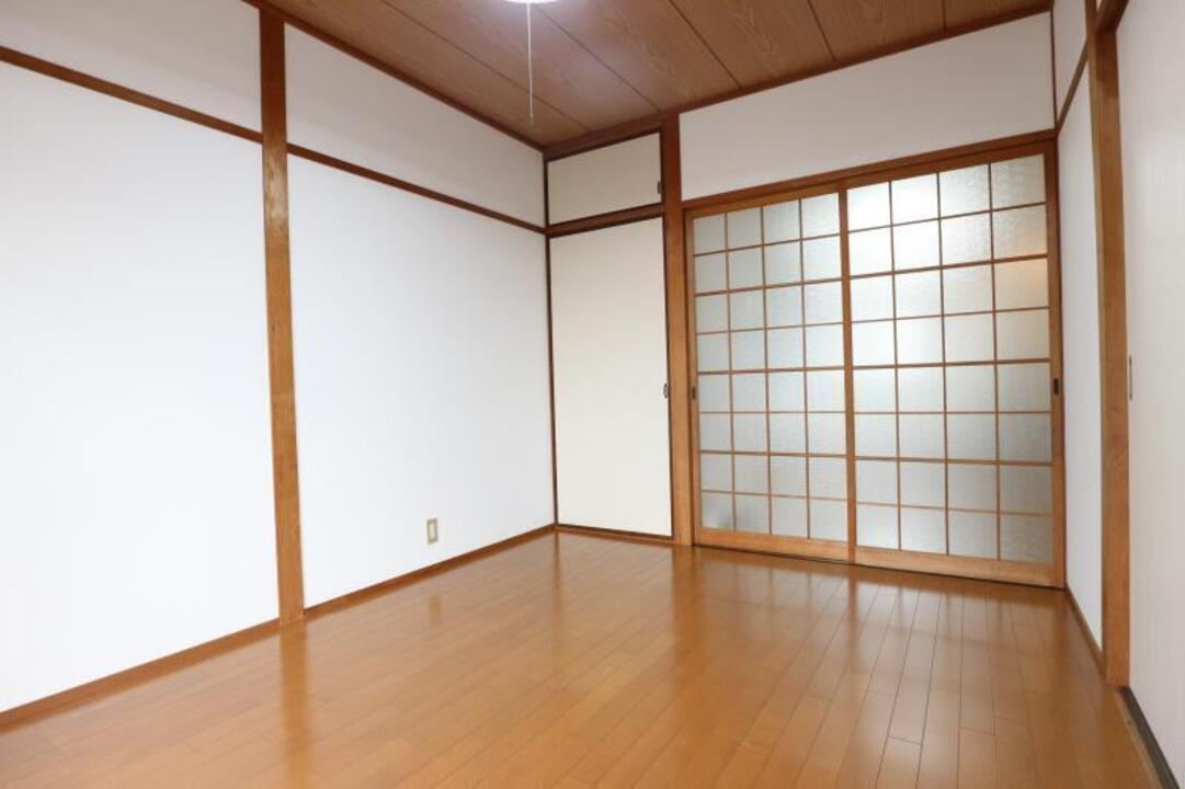 洋室