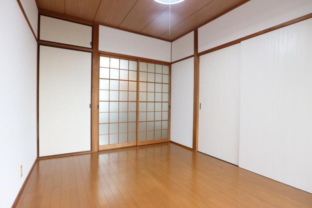 洋室