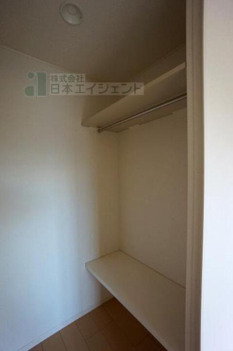 ウォークインクローゼット