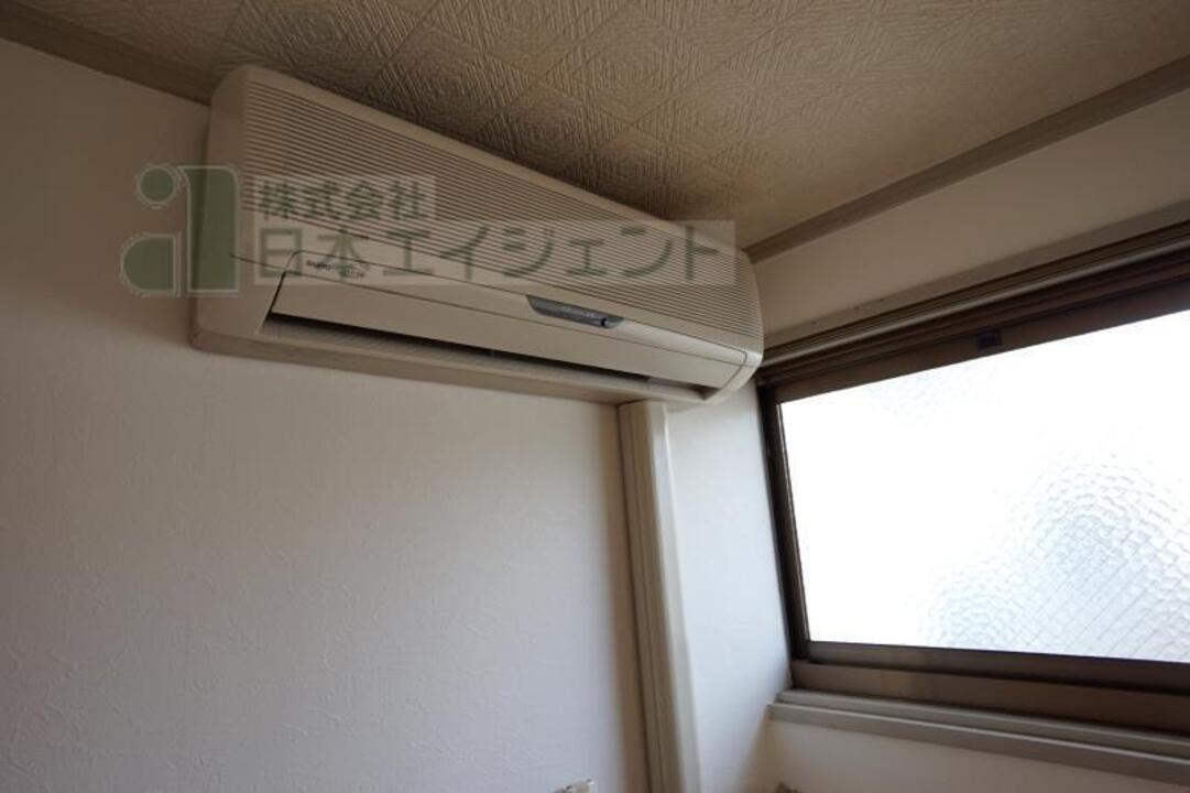エアコン