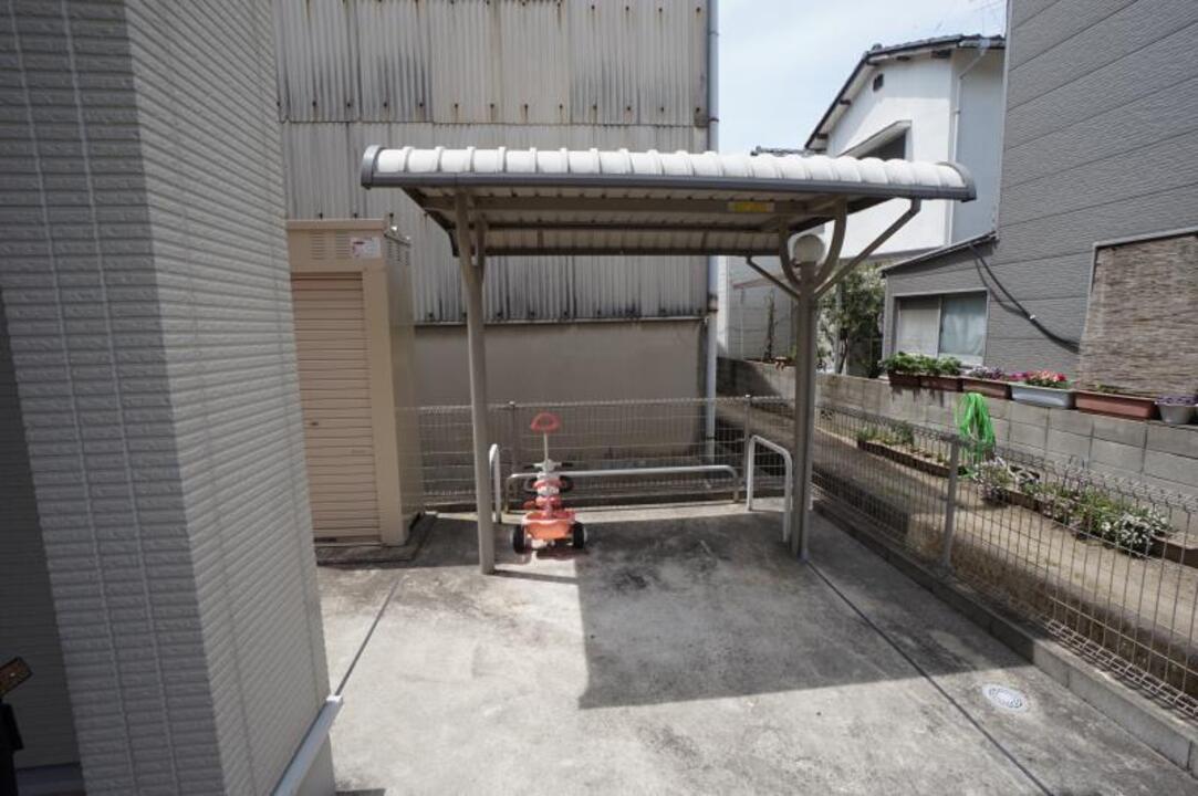 駐輪場
