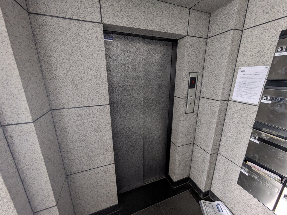 エレベーター