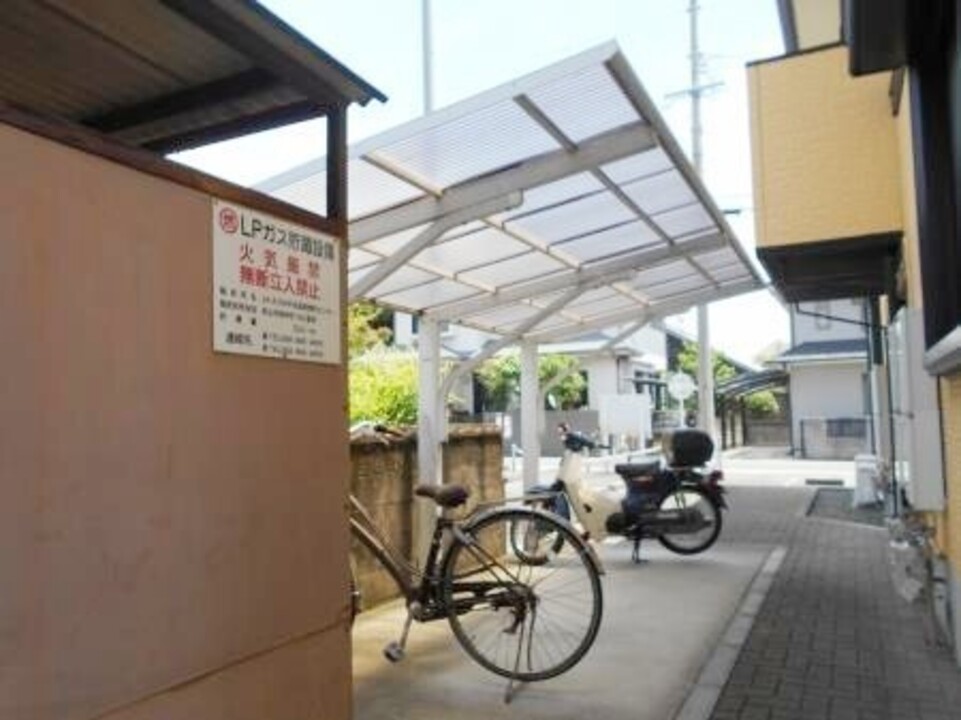 駐輪場