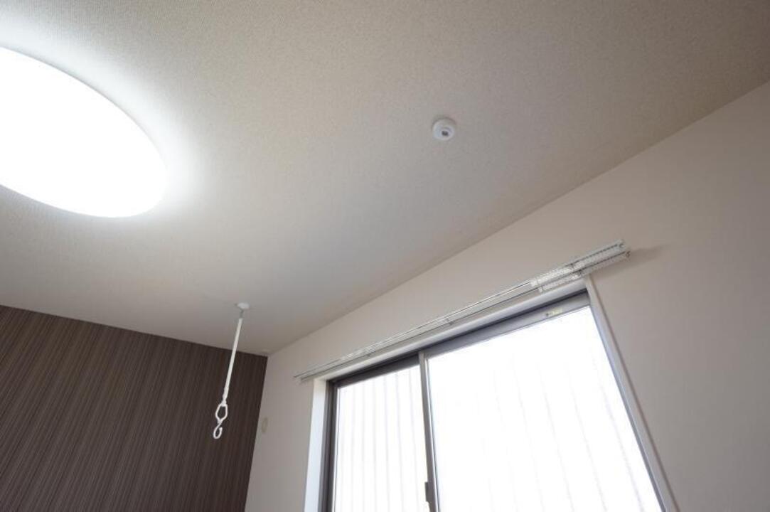 室内物干しユニット