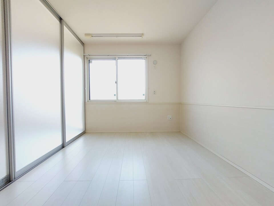洋室（南側）
