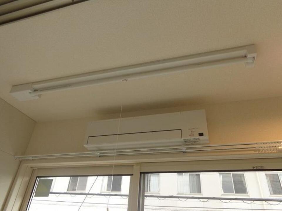 室内物干しユニット