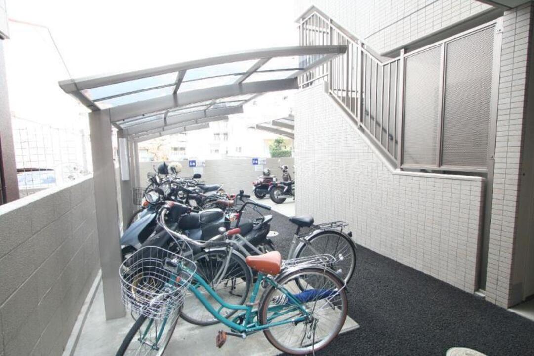 駐輪場