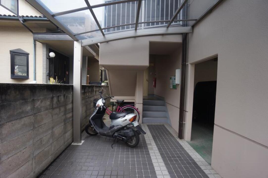 駐輪場