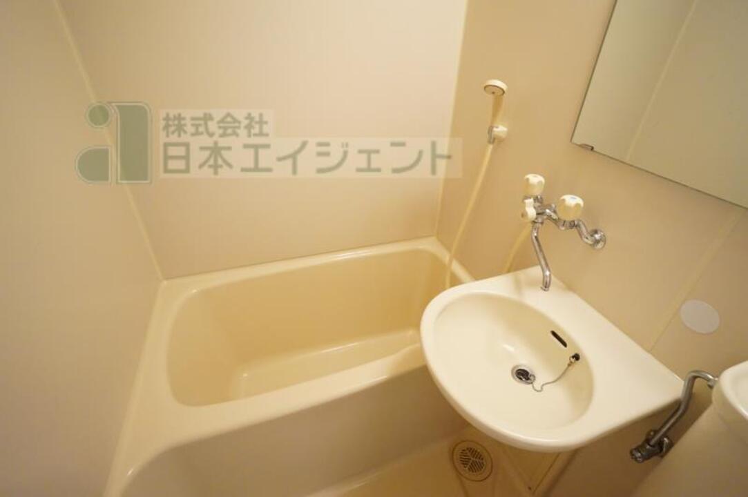 浴室