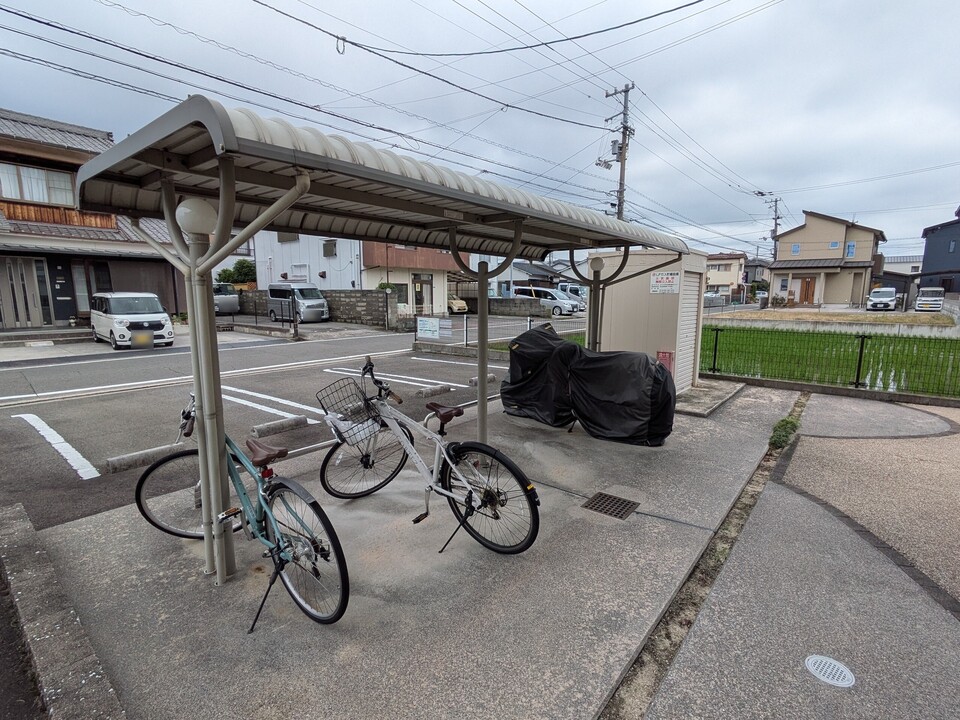 駐輪場