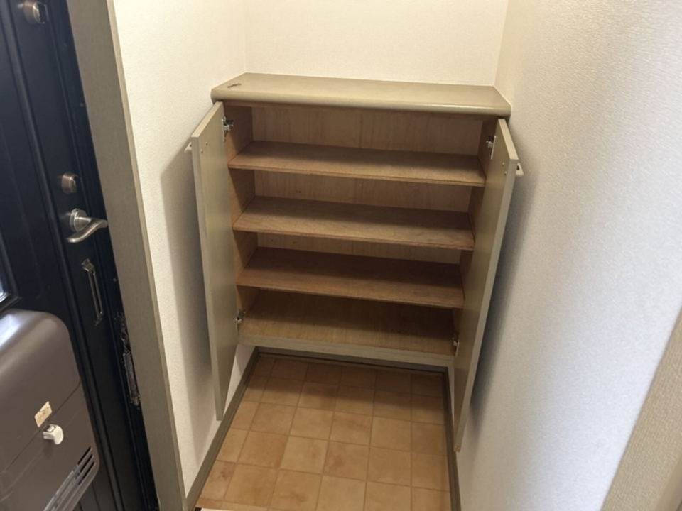 シューズボックス