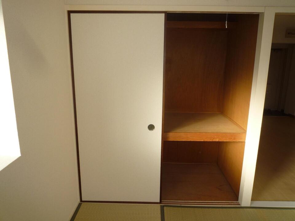 押入れ