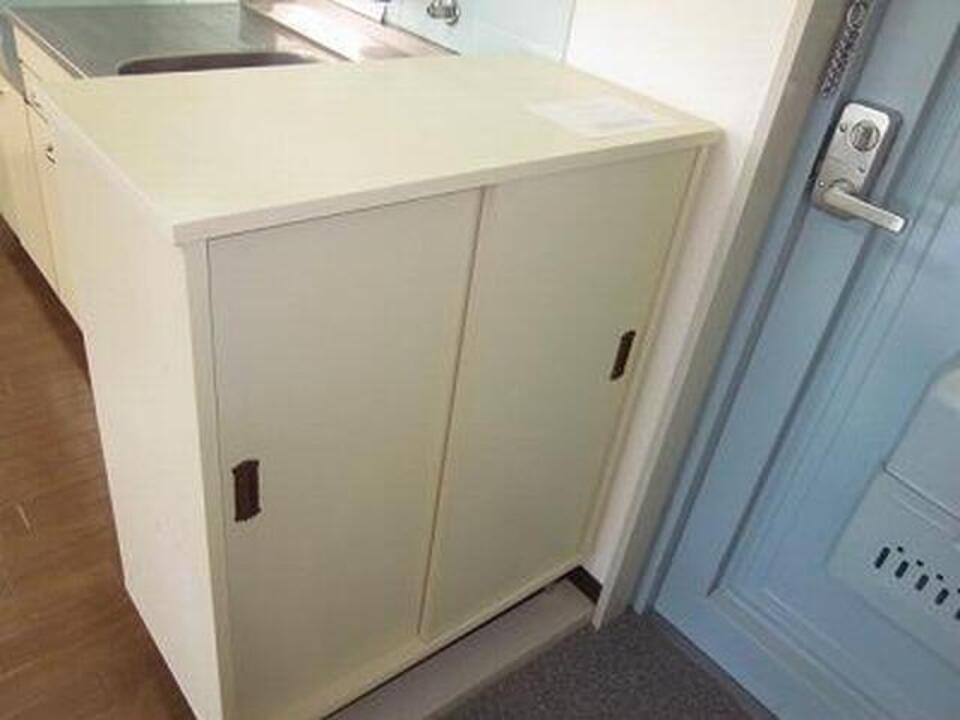 シューズボックス