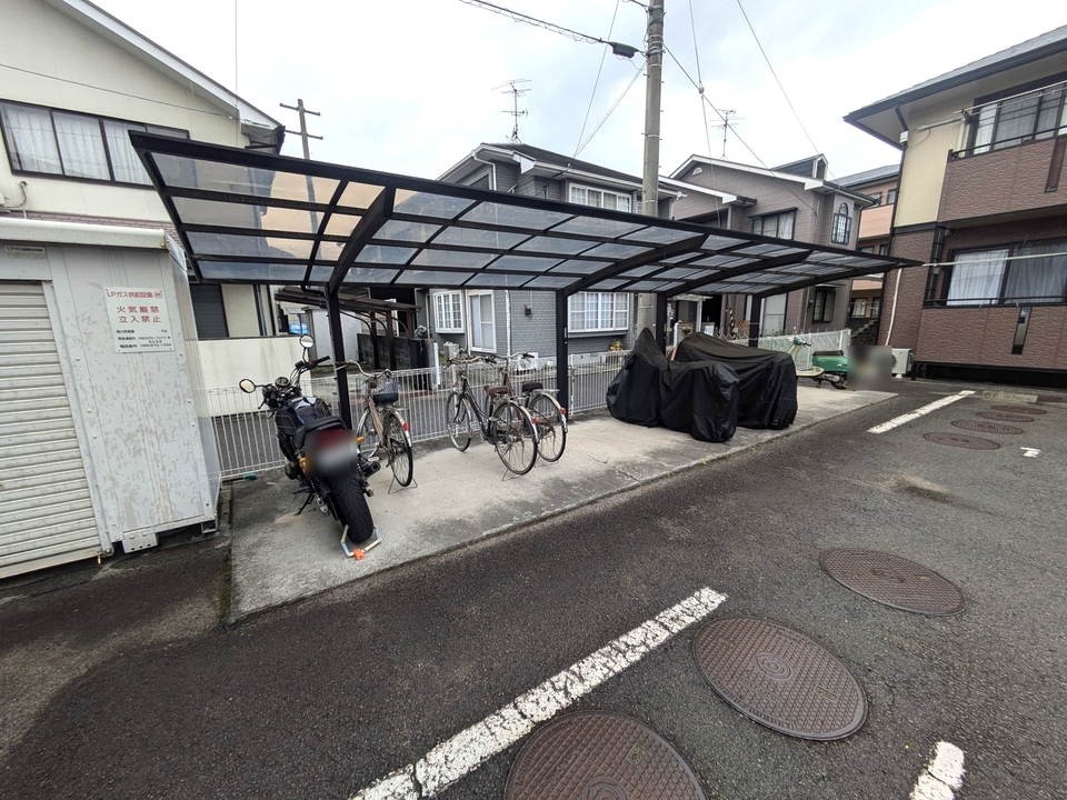 駐輪場