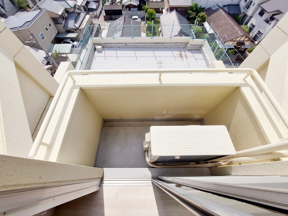 バルコニー 西側