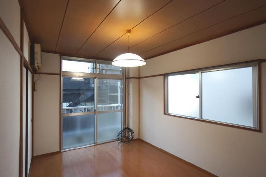 洋室