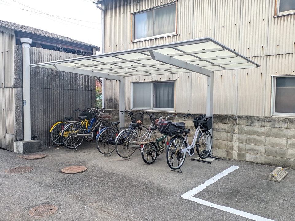 駐輪場
