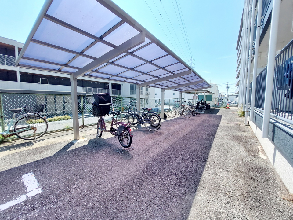 駐輪場