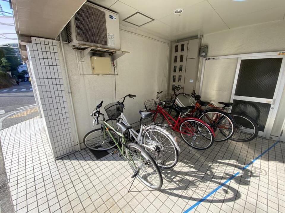 駐輪場