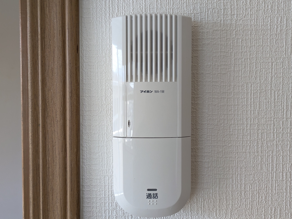 インターホン