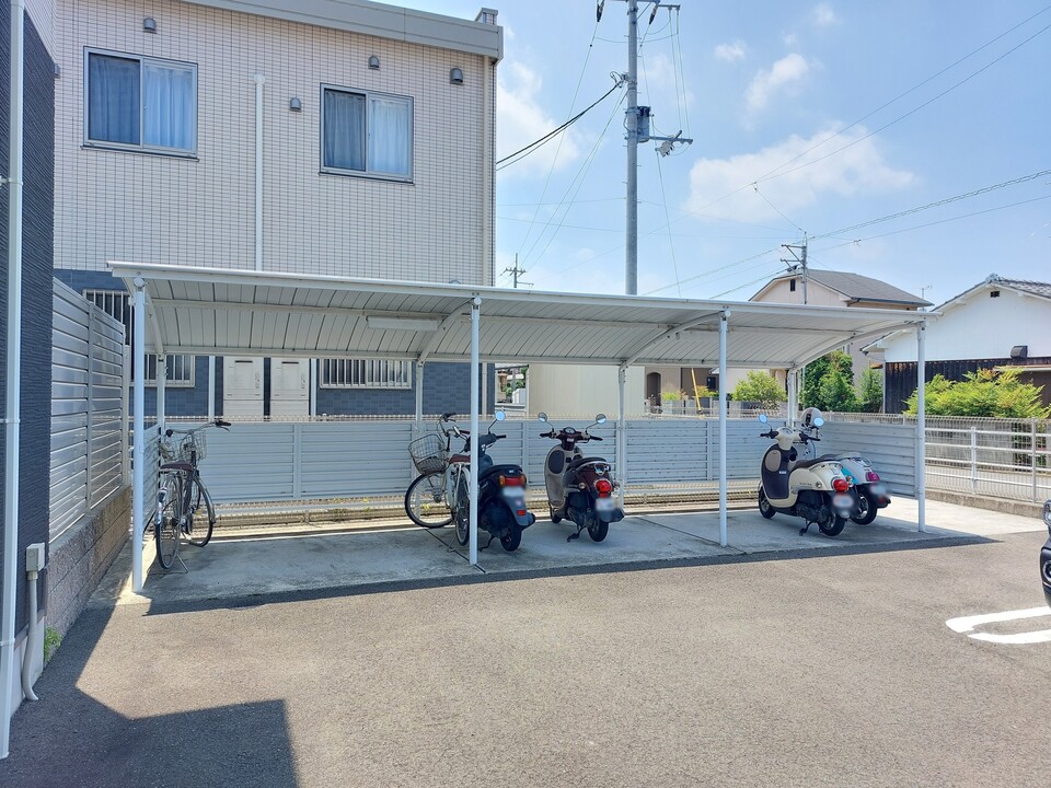 駐輪場