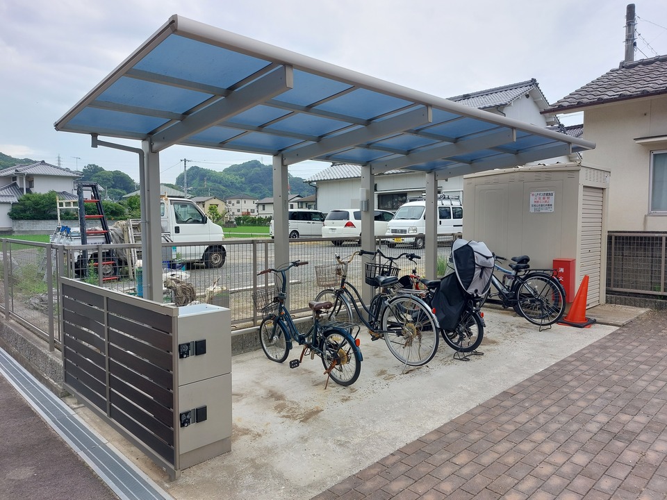 駐輪場