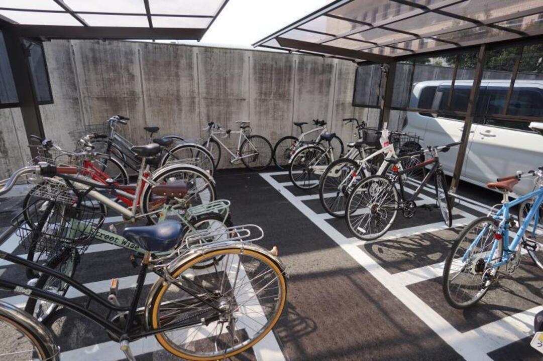 駐輪場