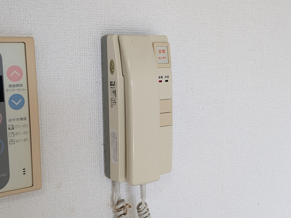 インターホン