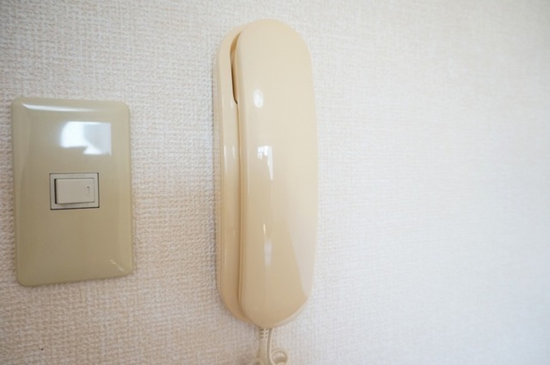 インターホン