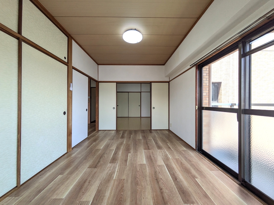 洋室7.5帖