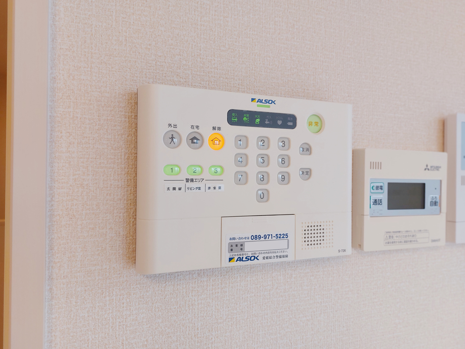 ホームセキュリティー