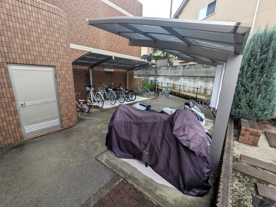 駐輪場