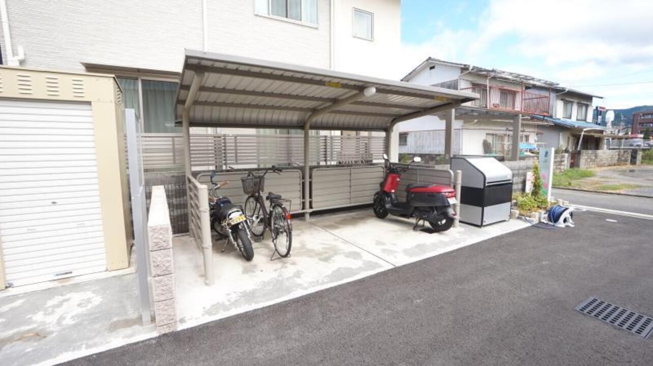 駐輪場