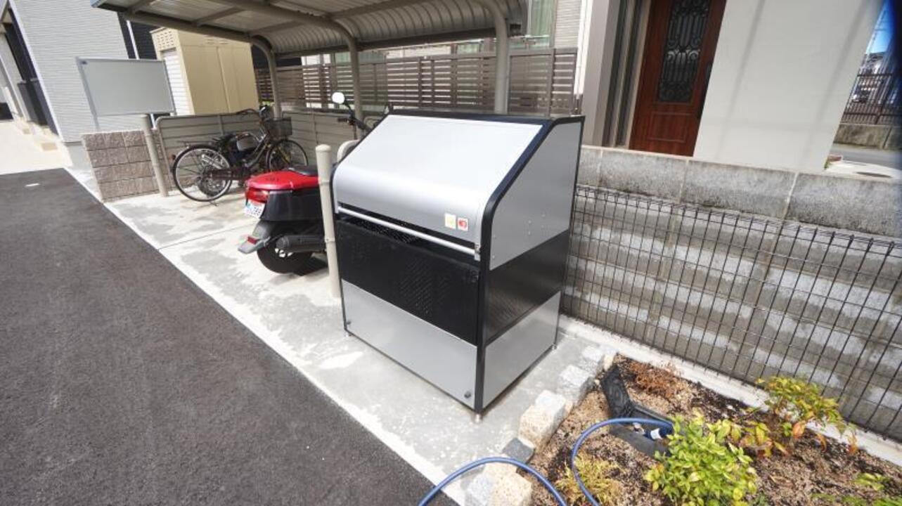 ゴミステーション
