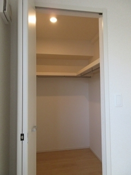 ウォークインクローゼット