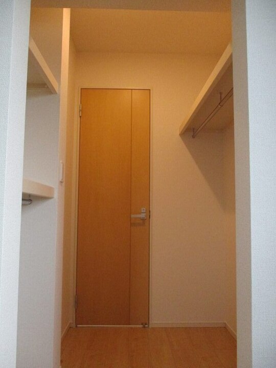 ウォークスルークローゼット