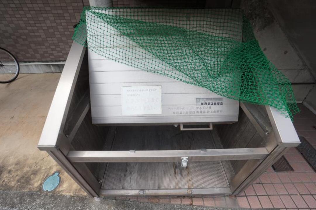 ゴミステーション