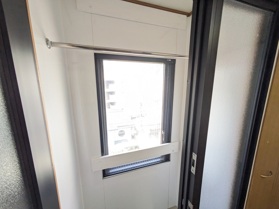 室内物干しユニット
