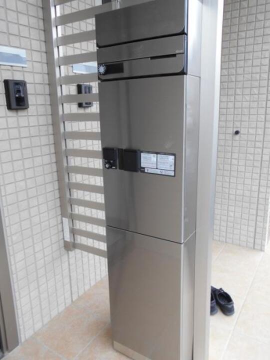 宅配ボックス