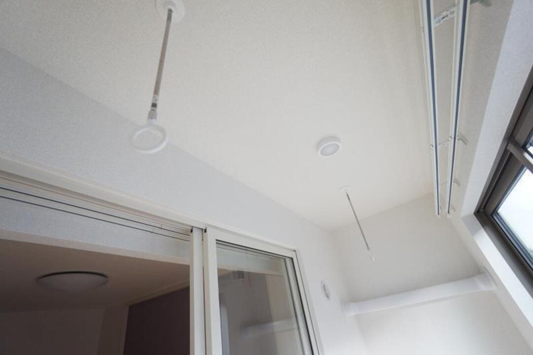 室内物干しユニット