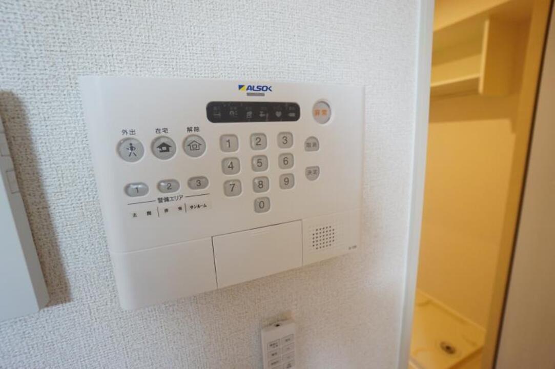 ホームセキュリティー