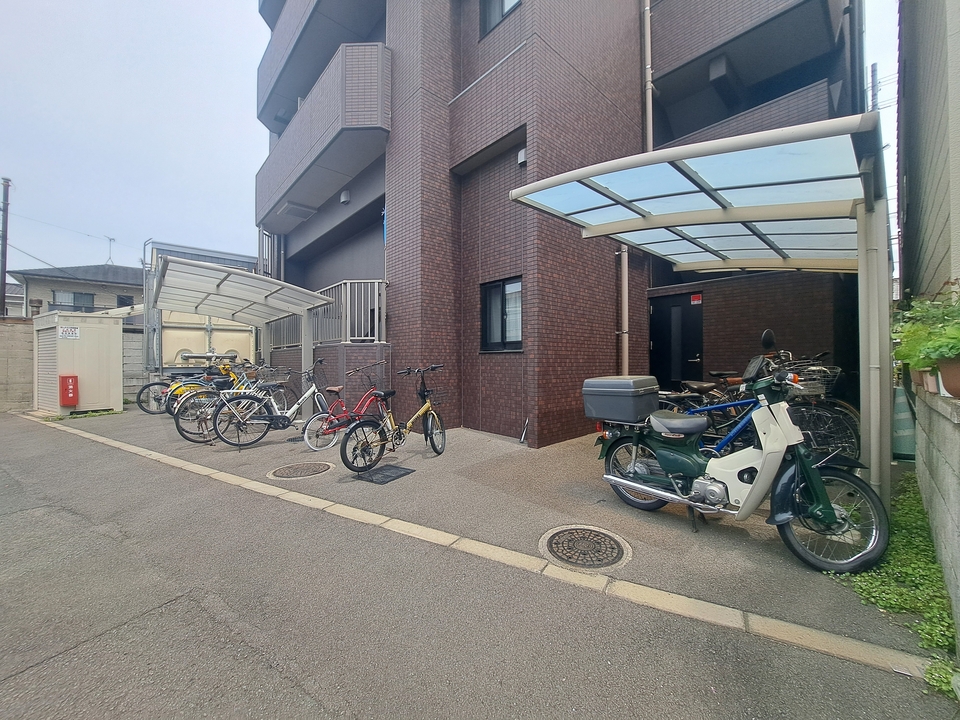 駐輪場
