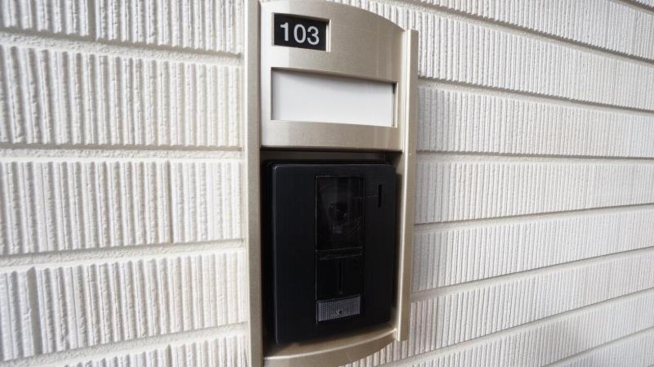 インターホン
